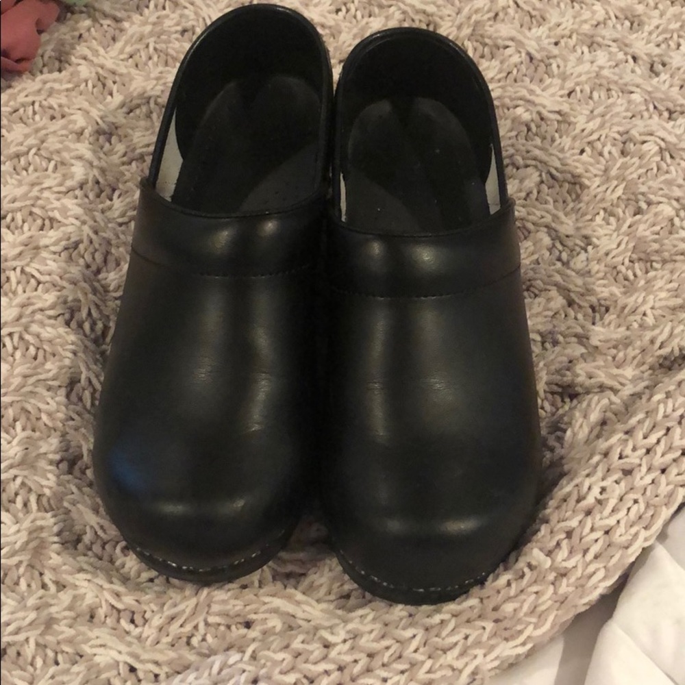 Koi Sanita Nursing Shoes